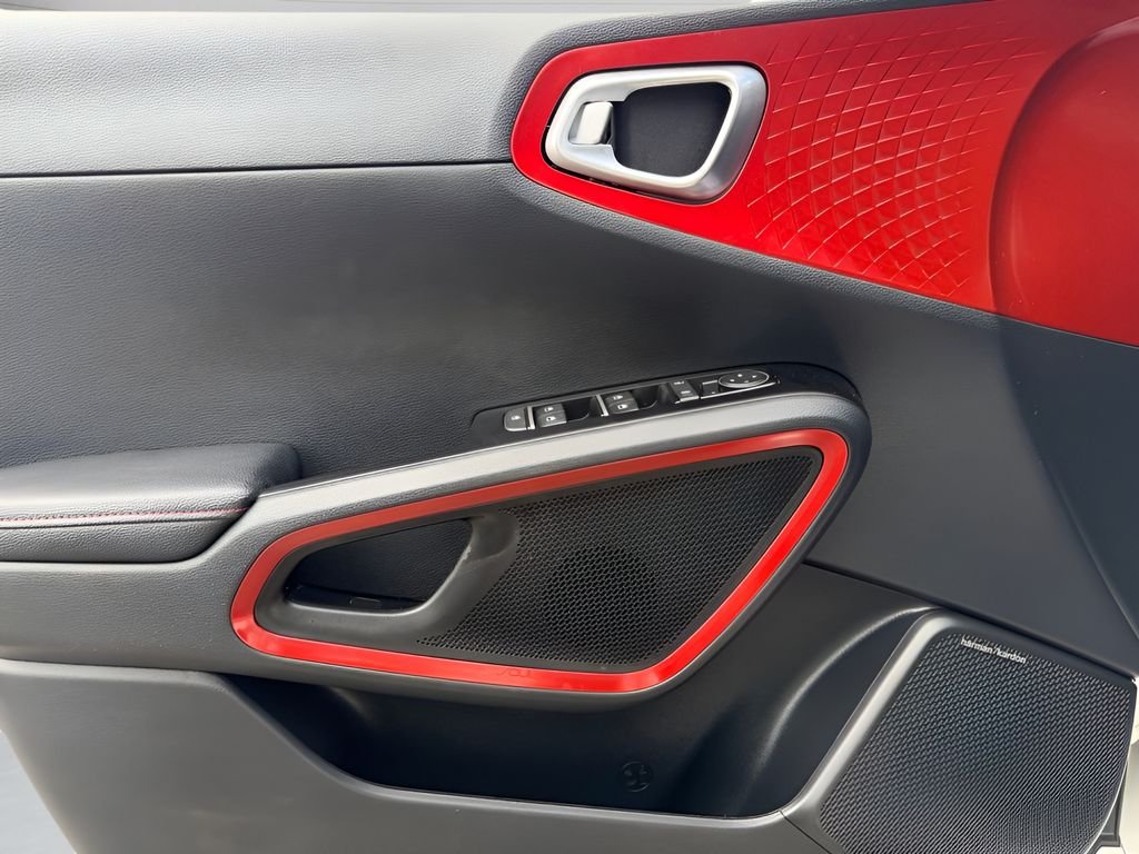 2022 Kia Soul Turbo - Photo 10