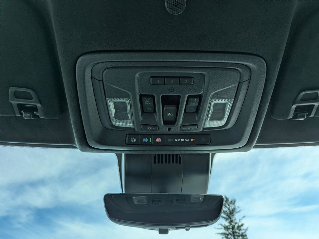 2026 GMC Sierra 1500 AT4X - Photo 15