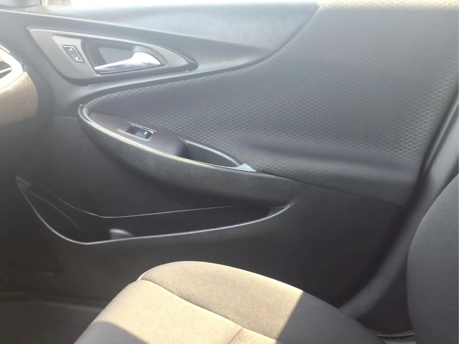 Used 2024 Sterling Gray Metallic Chevrolet RS image 28