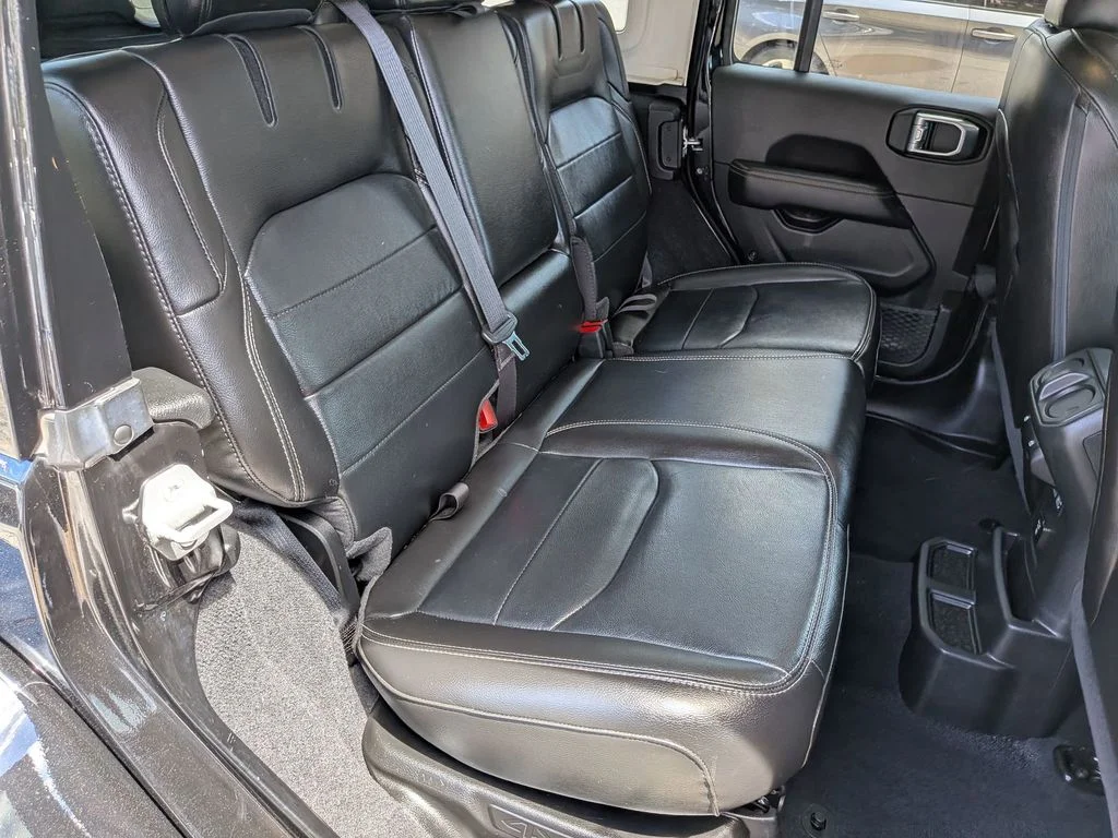 Used 2023 Black Jeep Sahara 4xe image 22