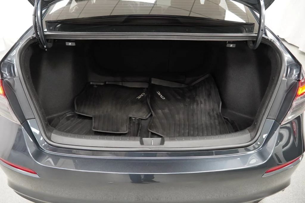 Used 2026 Gray Honda Sport image 37