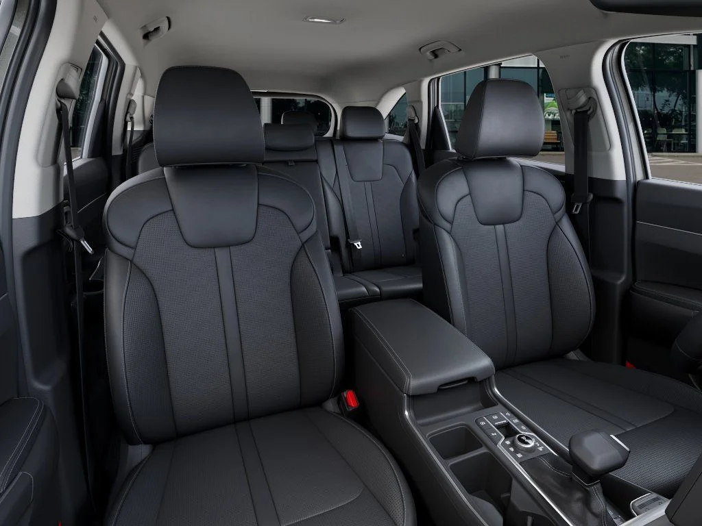 New 2026 Ivory Silver Kia S image 16