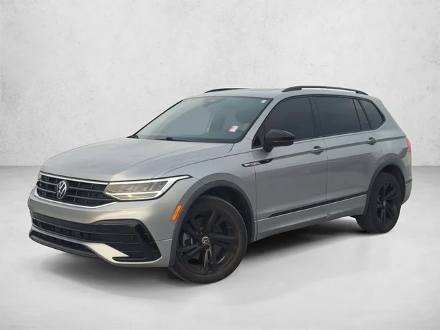 2023 Volkswagen Tiguan SE R-Line Black