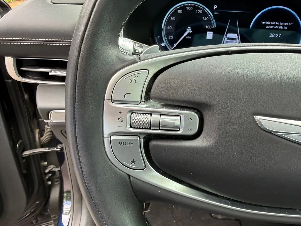 Used 2023 Capri Blue Genesis 3.5T image 12