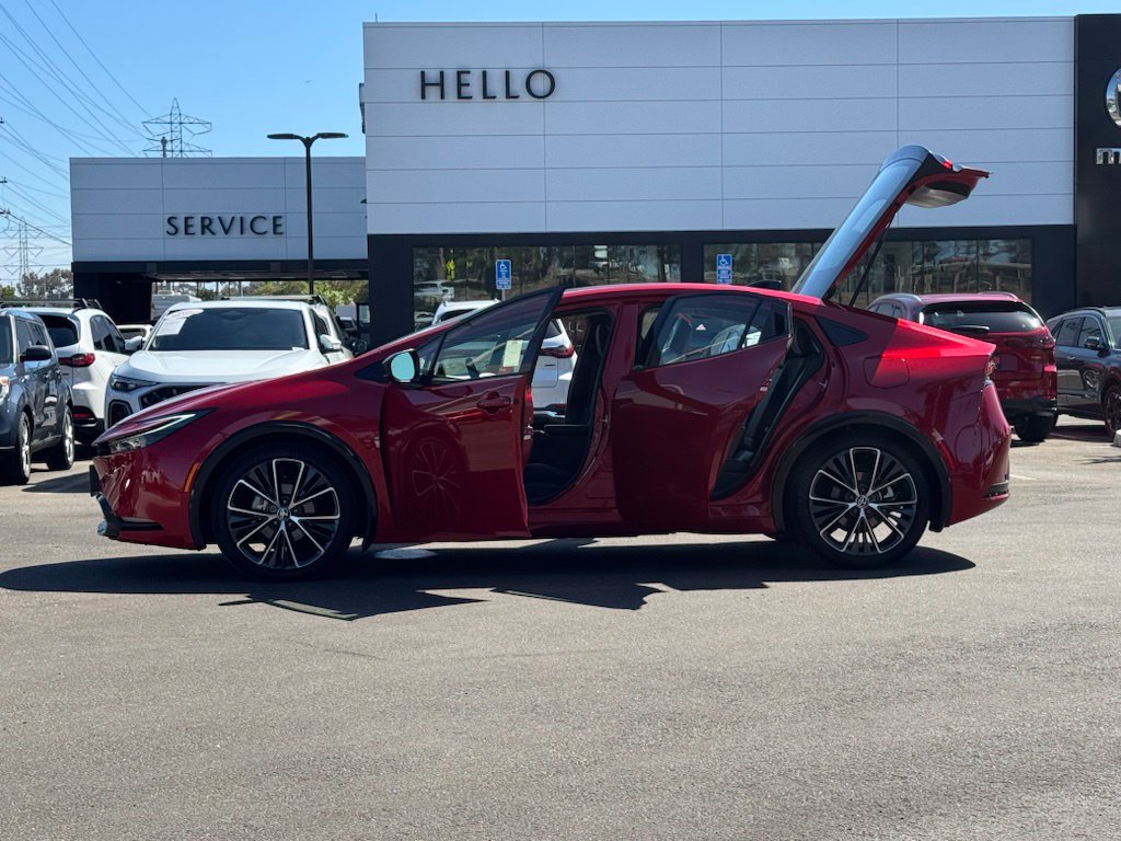Used 2024 Red Toyota XLE image 27