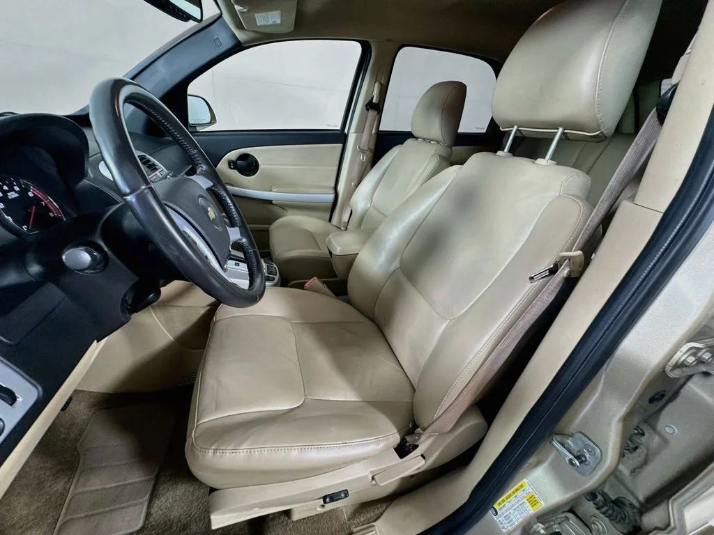 Used 2008 Beige Chevrolet LT image 24