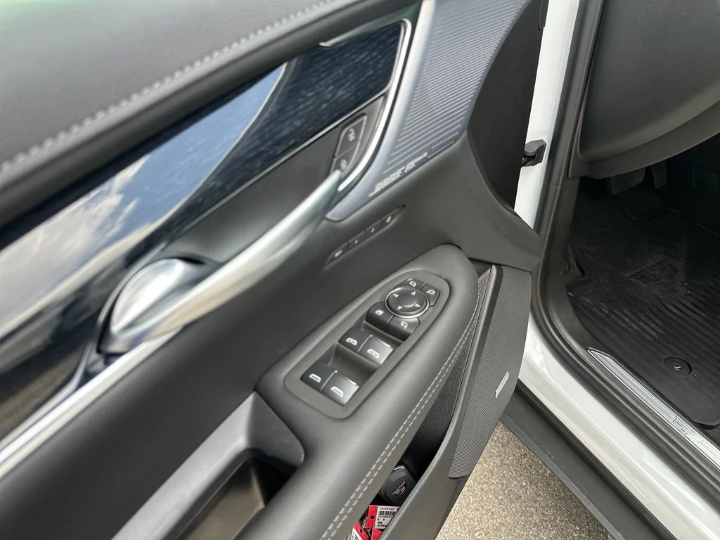 2026 Cadillac XT5 Premium Luxury - Photo 18