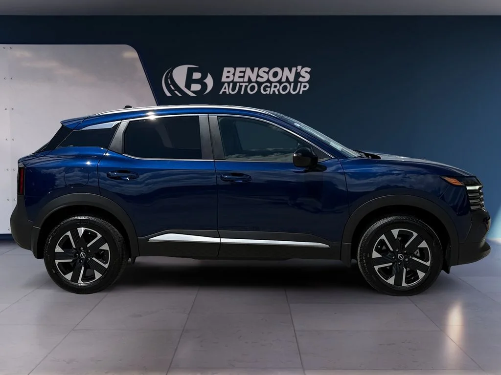 New 2027 Blue Nissan SV image 6