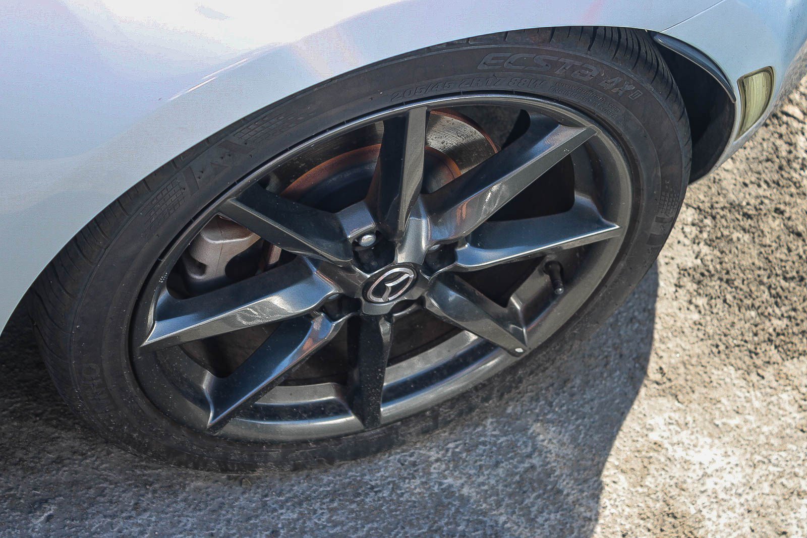 Used 2016 Ceramic Metallic Mazda Club image 9