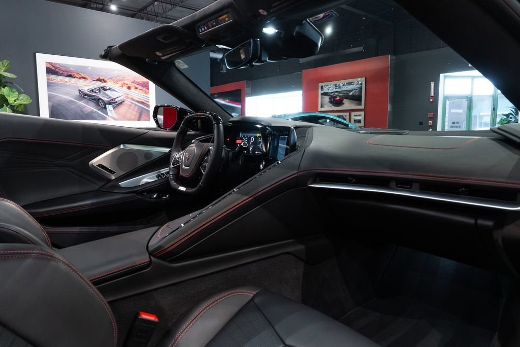 Used 2025 Black Chevrolet Z06 image 37