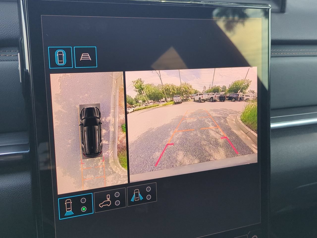 2026 GMC Terrain AT4 - Photo 15
