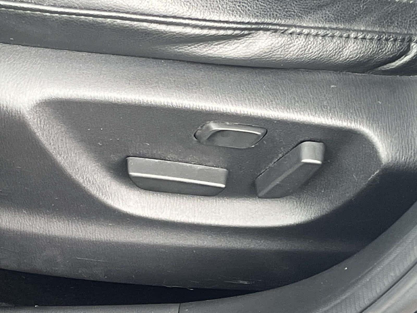 Used 2015 Jet Black Mica Mazda Grand Touring image 21