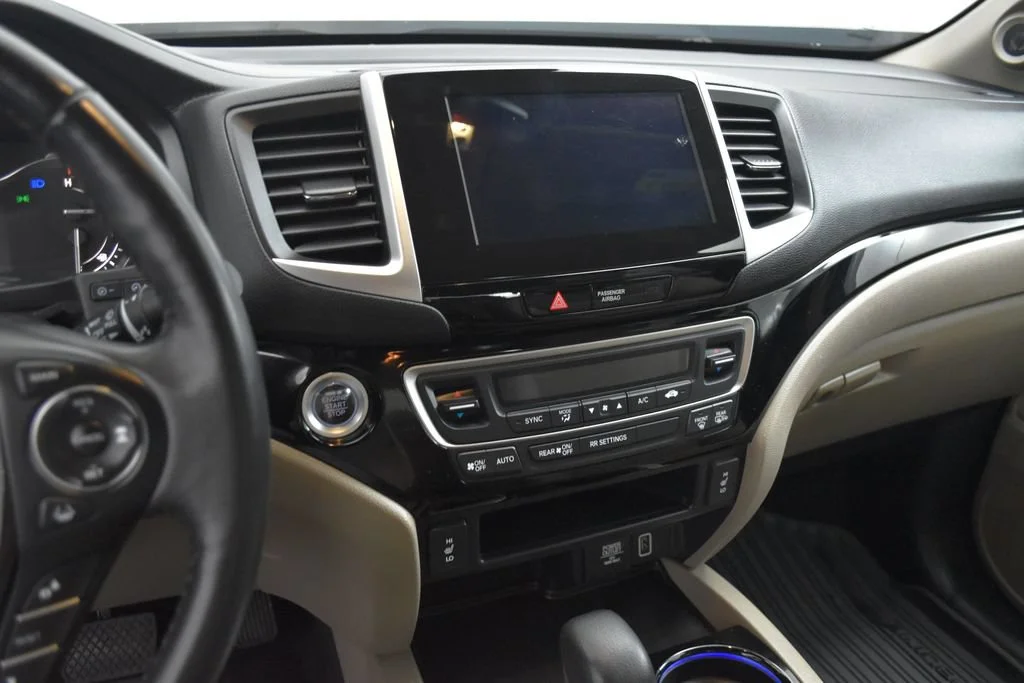 Used 2019 Red Honda RTL-E image 10
