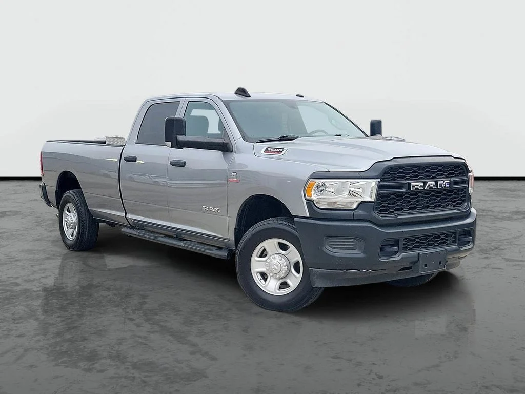 2021 RAM 3500 Tradesman 4X4 Crew Cab LWB's photo
