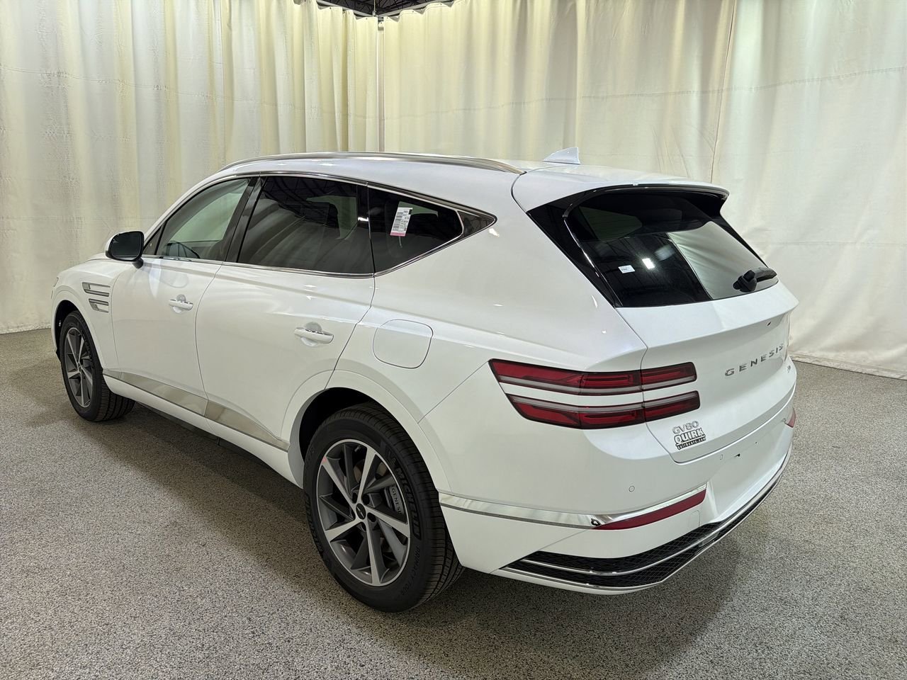 New 2026 Uyuni White Genesis 2.5T SELECT image 9
