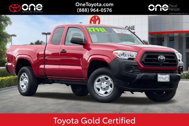 Used Red 2017 Toyota Tacoma in Oakland, CA | VIN: 3TMCZ5AN2HM121311