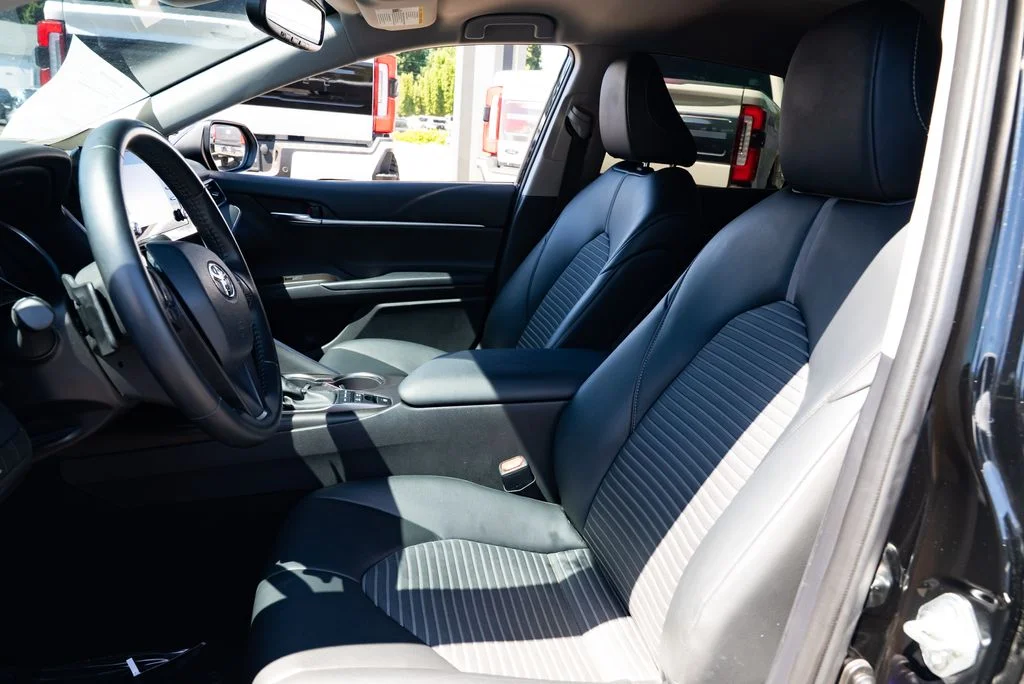 Used 2022 Black Toyota Nightshade image 16