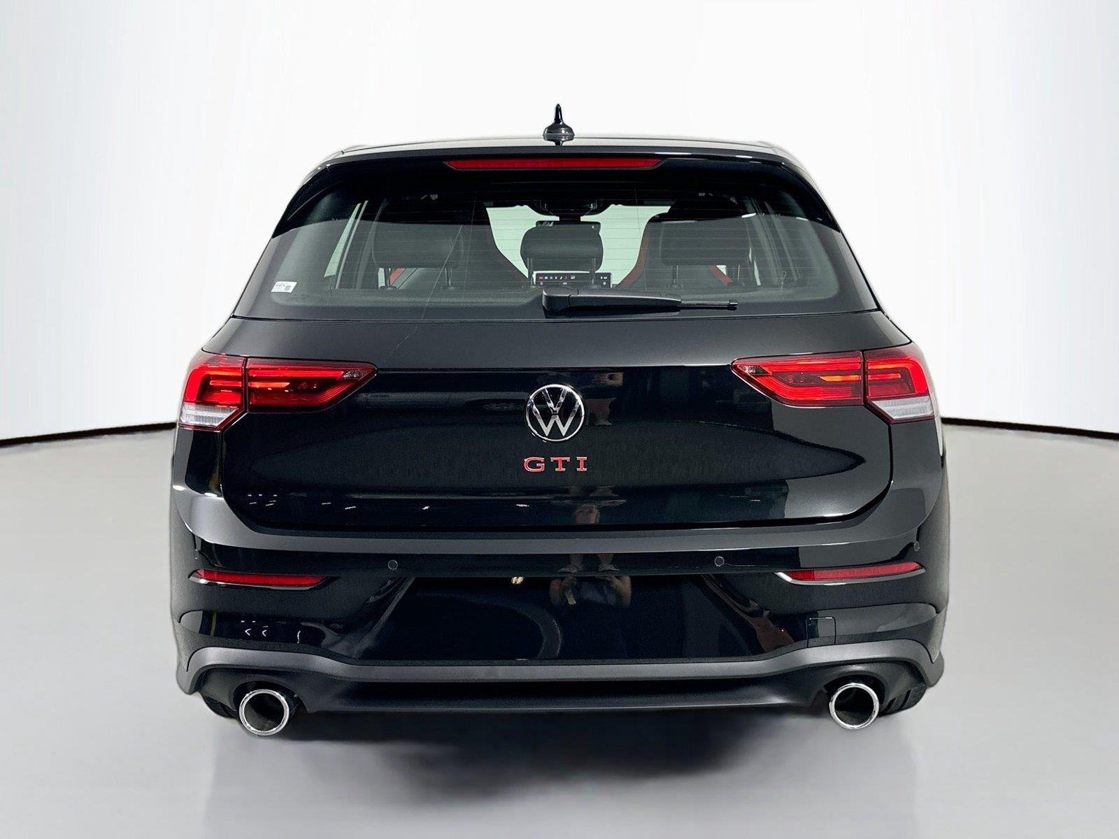 2026 Volkswagen Golf GTI SE - Photo 6