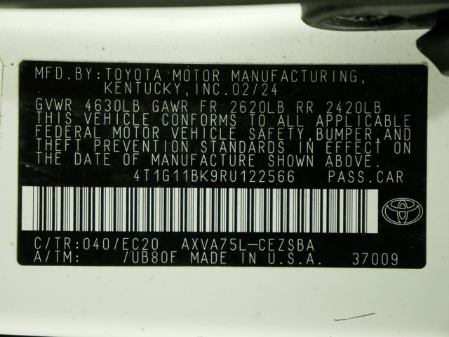 Used 2024 Ice Cap Toyota SE Nightshade AWD image 31