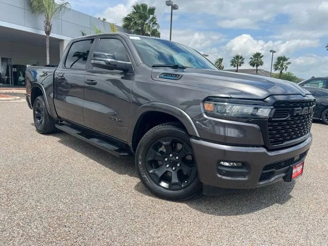 2025 RAM 1500 Big Horn/Lone Star Crew Cab 5'7's photo