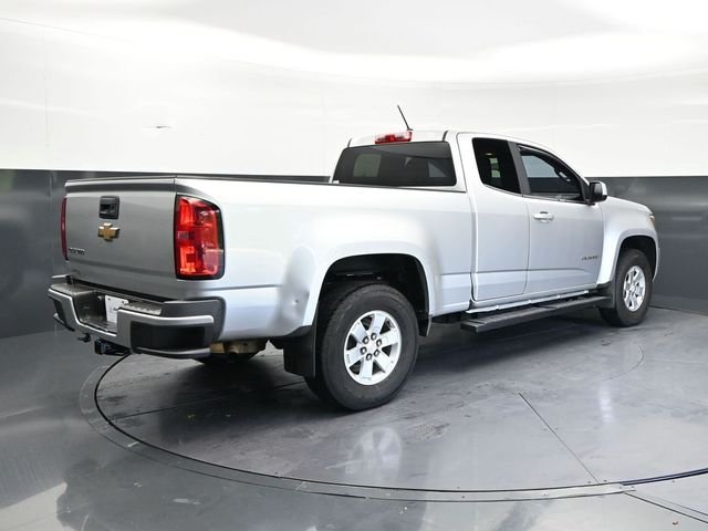 Used 2016 Silver Ice Metallic Chevrolet Work Truck image 5
