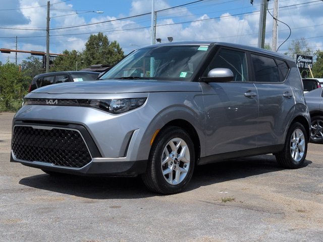 Used 2025 Gray Kia LX image 1
