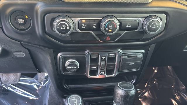 2020 Jeep Gladiator Sport S - Photo 22