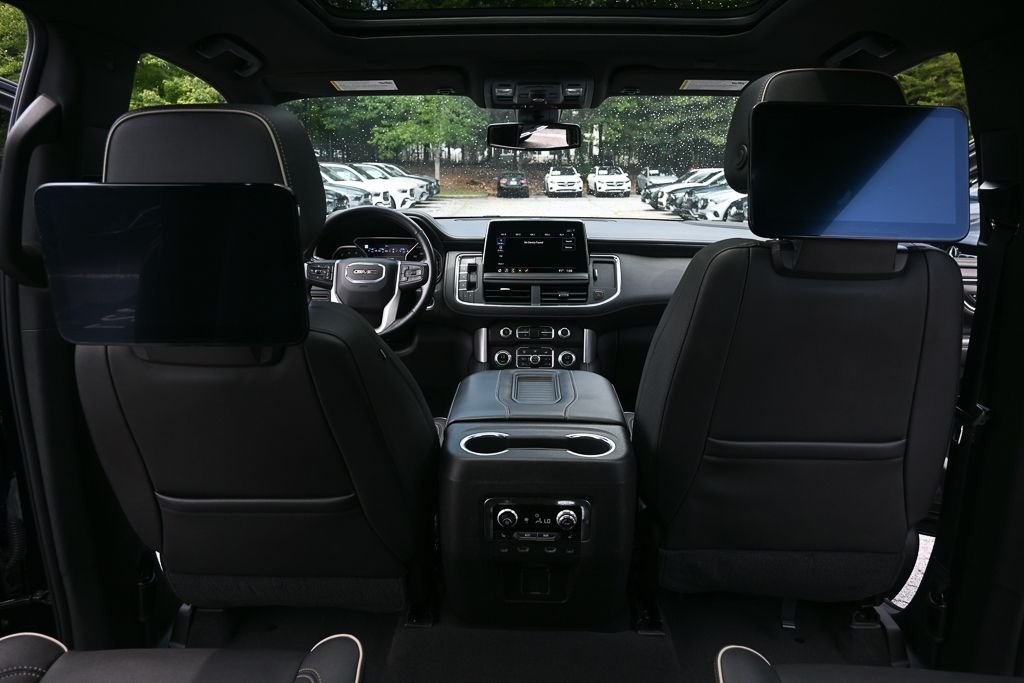 Used 2021 Black GMC SLT image 16