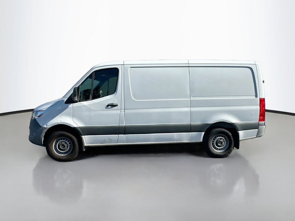 Used 2020 White Freightliner Base image 2