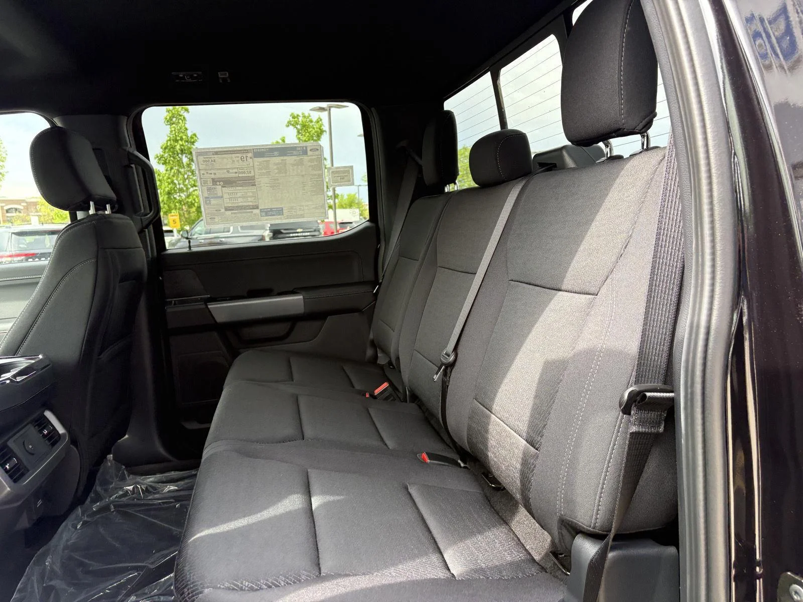 New 2026 Agate Black Ford XLT image 22