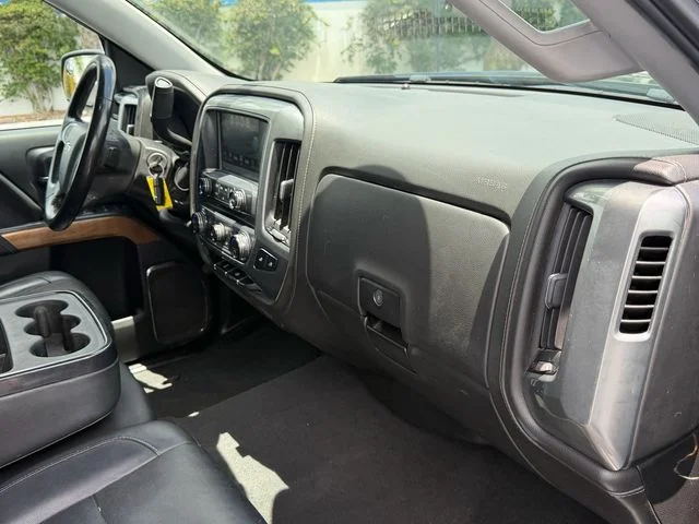 Used 2018 Black Chevrolet LTZ image 18