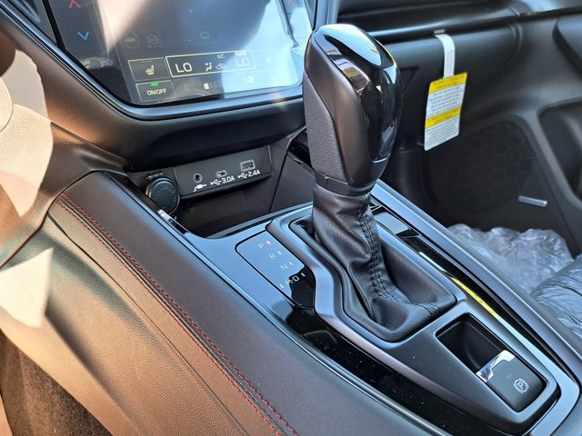 2026 Subaru WRX LIMITED 4dr Car Slide 10