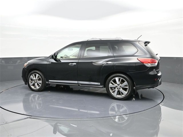 2015 Nissan Pathfinder Platinum photo 4