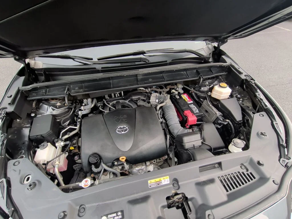 Used 2020 Gray Toyota Limited image 28