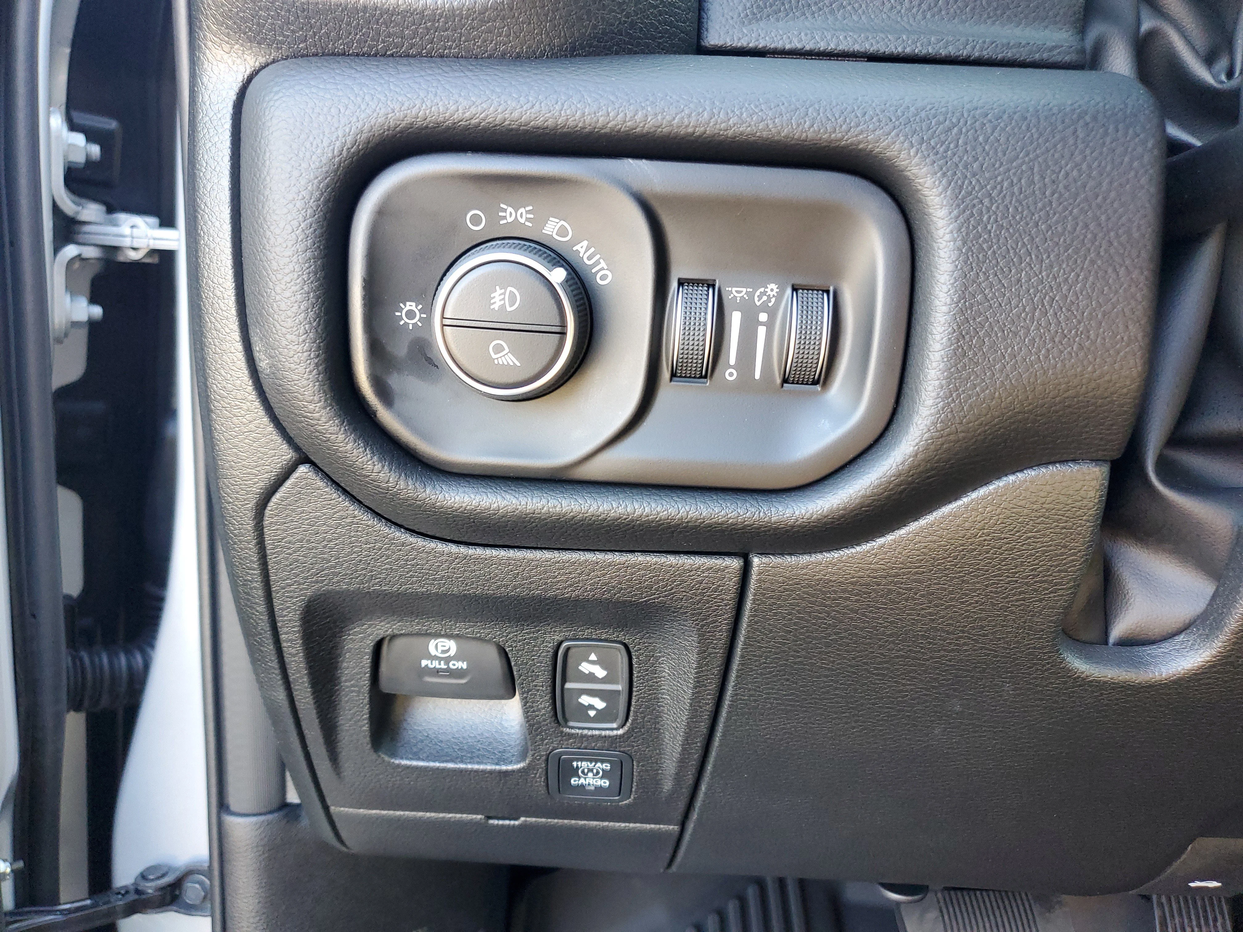 New 2026 Silver Zynith Exterior Paint RAM Laramie image 23
