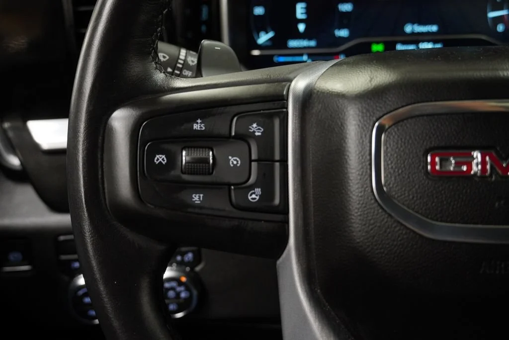 Used 2023 Onyx Black GMC Elevation image 21