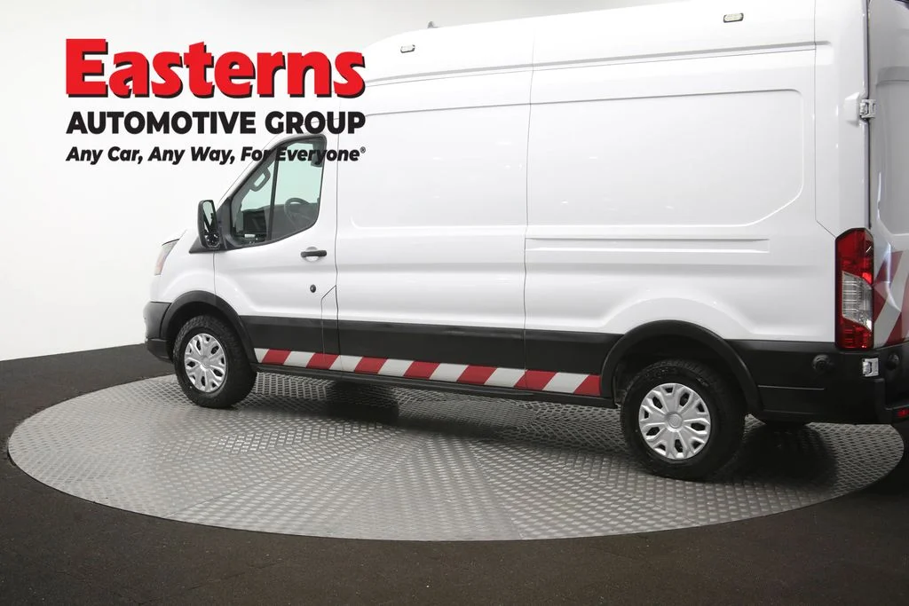 Used 2022 White Ford Base image 60