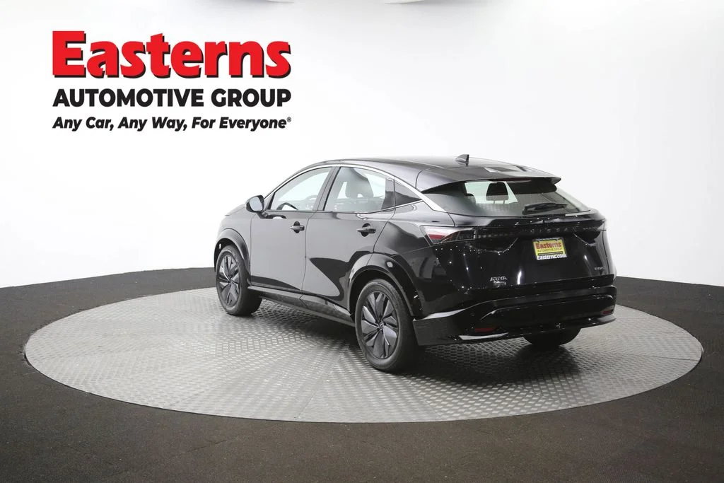 Used 2023 Black Nissan ENGAGE image 65