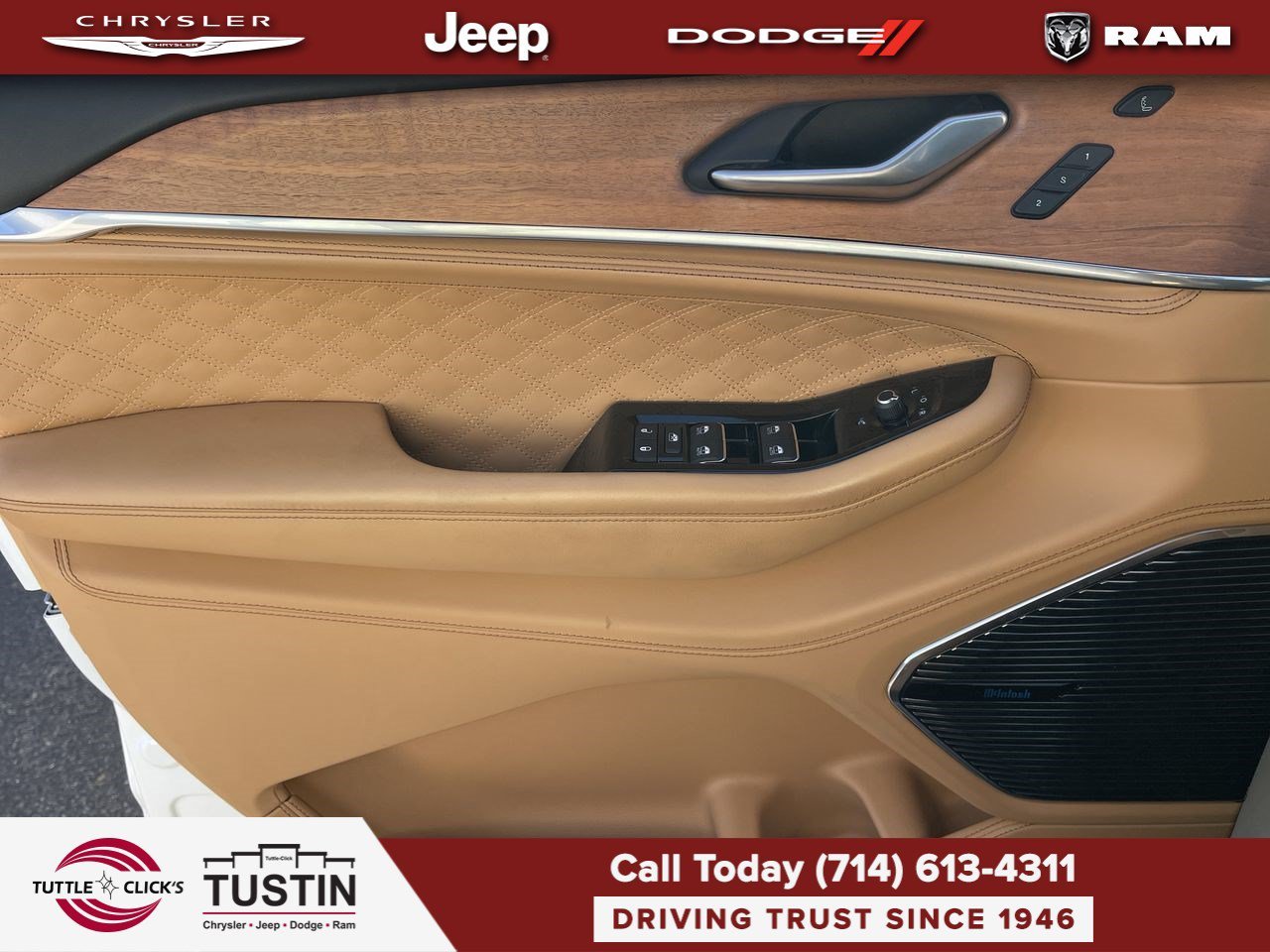 Used 2023 Bright White Clearcoat Jeep Summit Reserve image 20