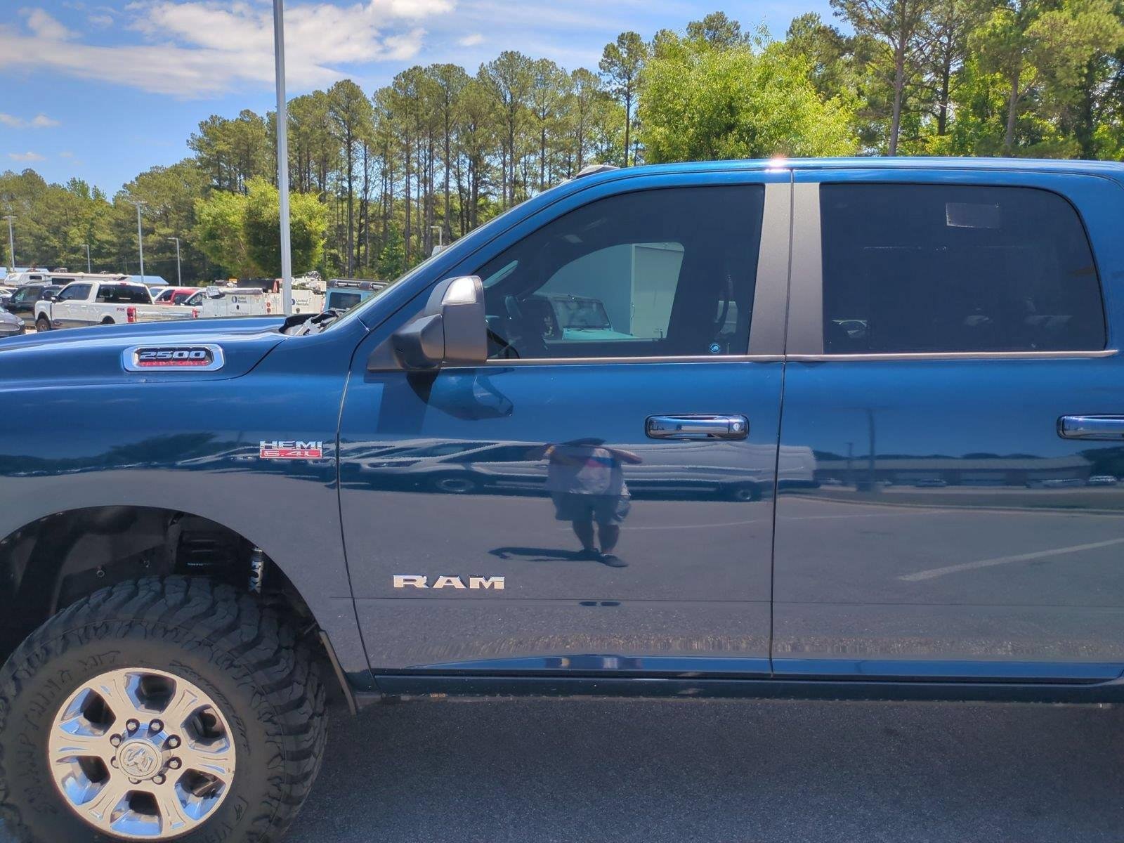 Used 2022 Patriot Blue Pearlcoat Ram Big Horn image 15