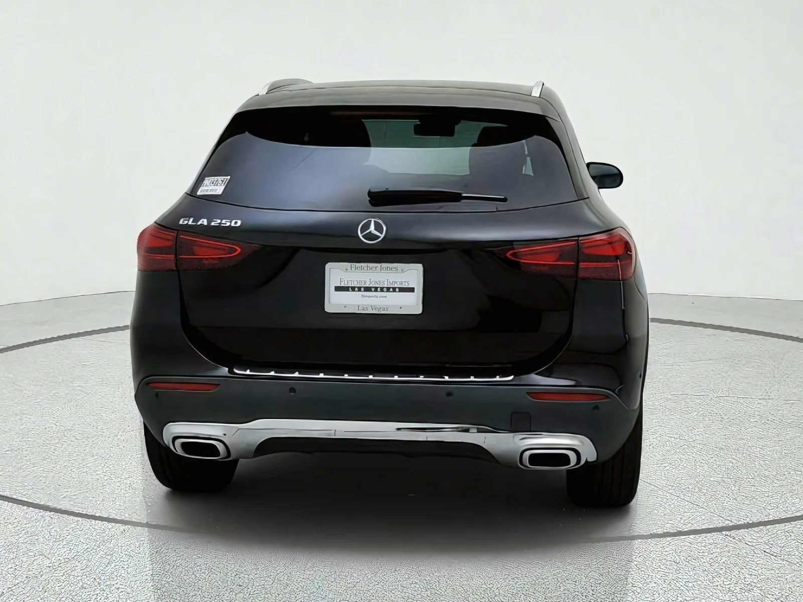 Used 2025 Night Black Mercedes-Benz GLA 250 image 10