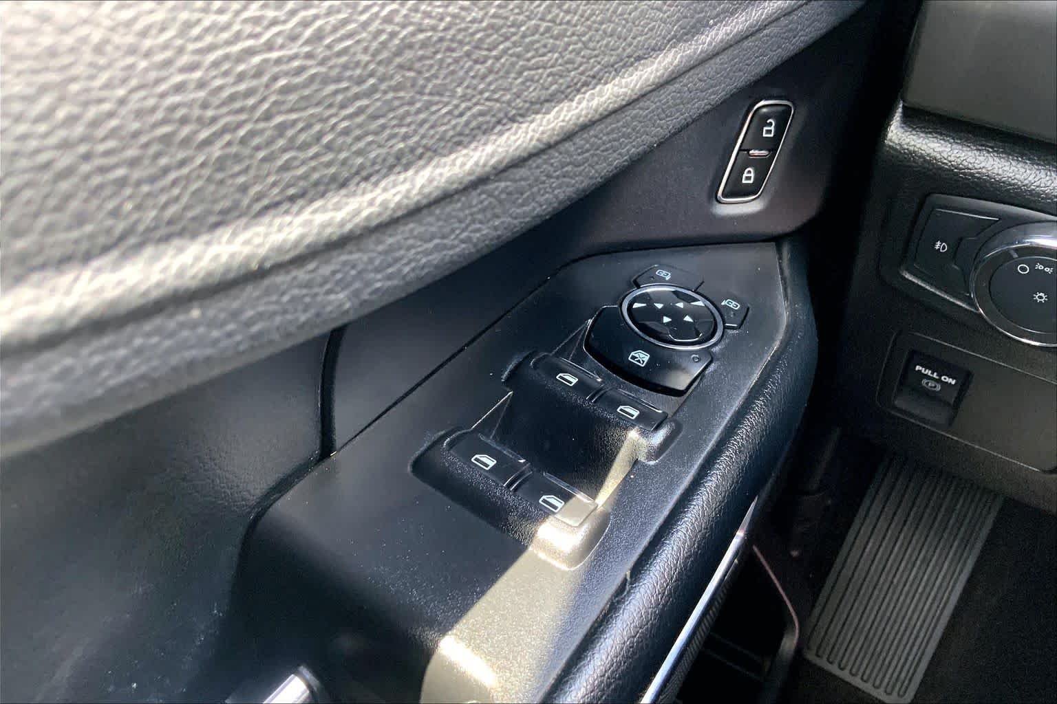 Used 2021 Magnetic Metallic Ford XLT image 33