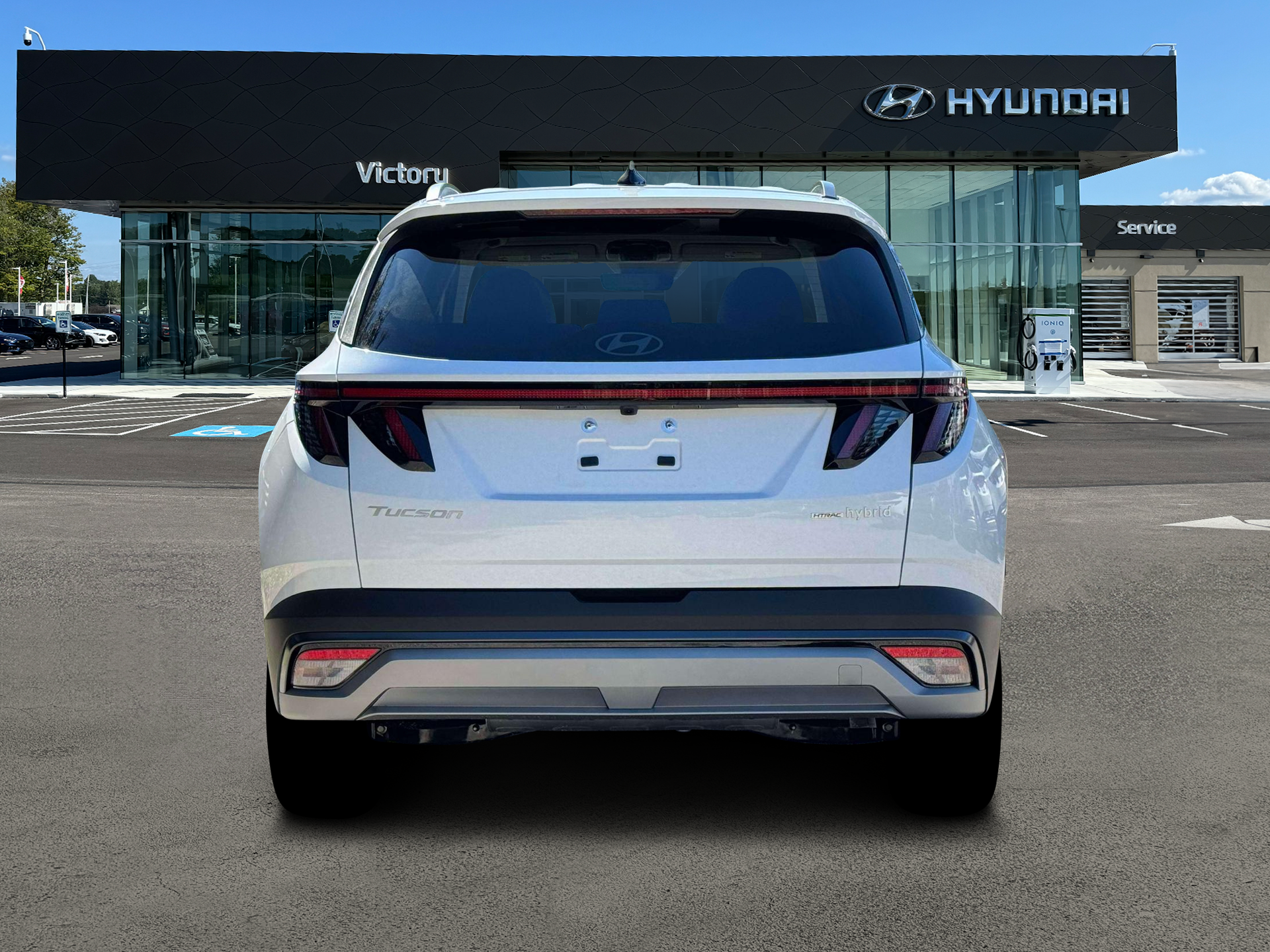 New 2026 White Hyundai SEL Convenience image 6
