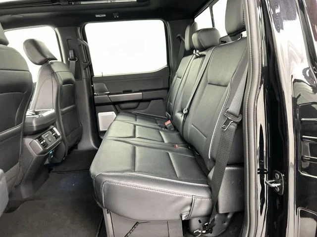 Used 2026  Ford Lariat image 25
