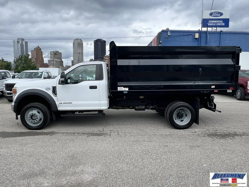 Used 2021 WHI/White Ford XL image 2