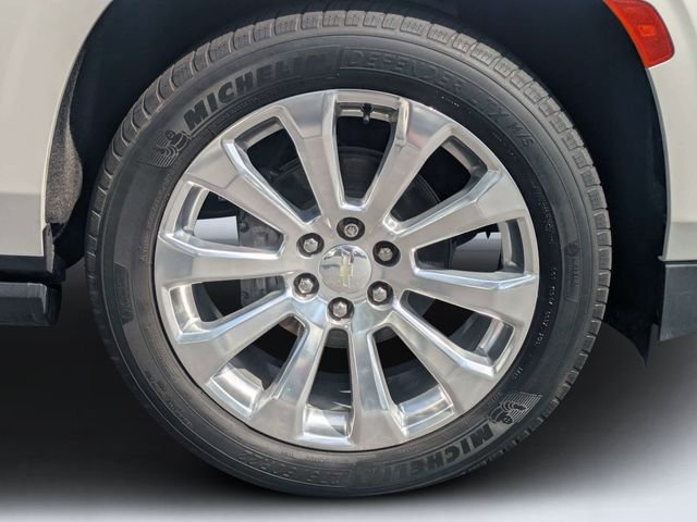 Used 2021 Beige Chevrolet High Country image 11