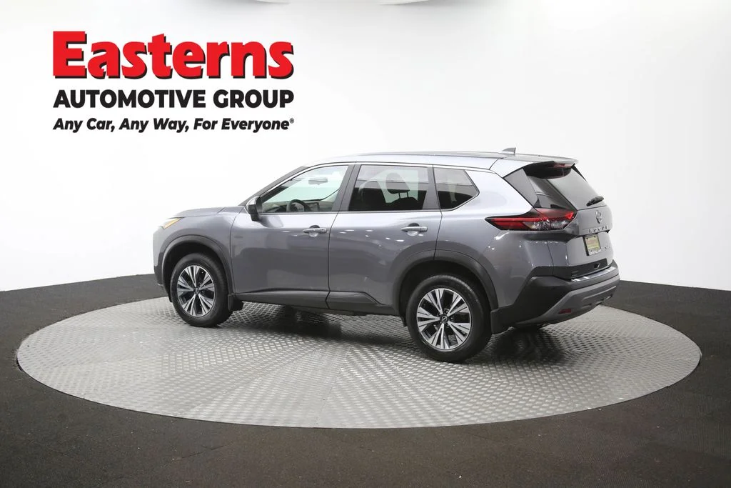 Used 2023 Gray Nissan SV image 62