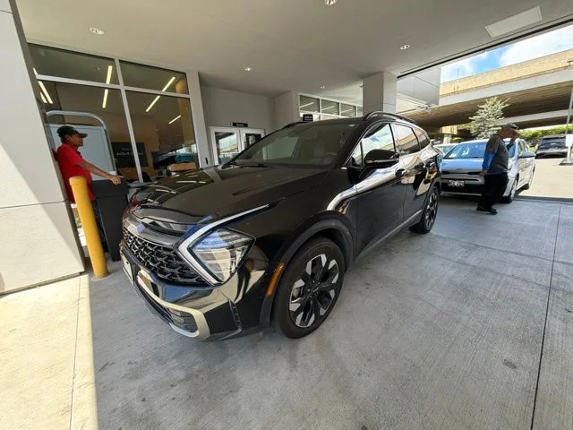 Certified Used 2024 Black Kia X-Line Prestige image 2