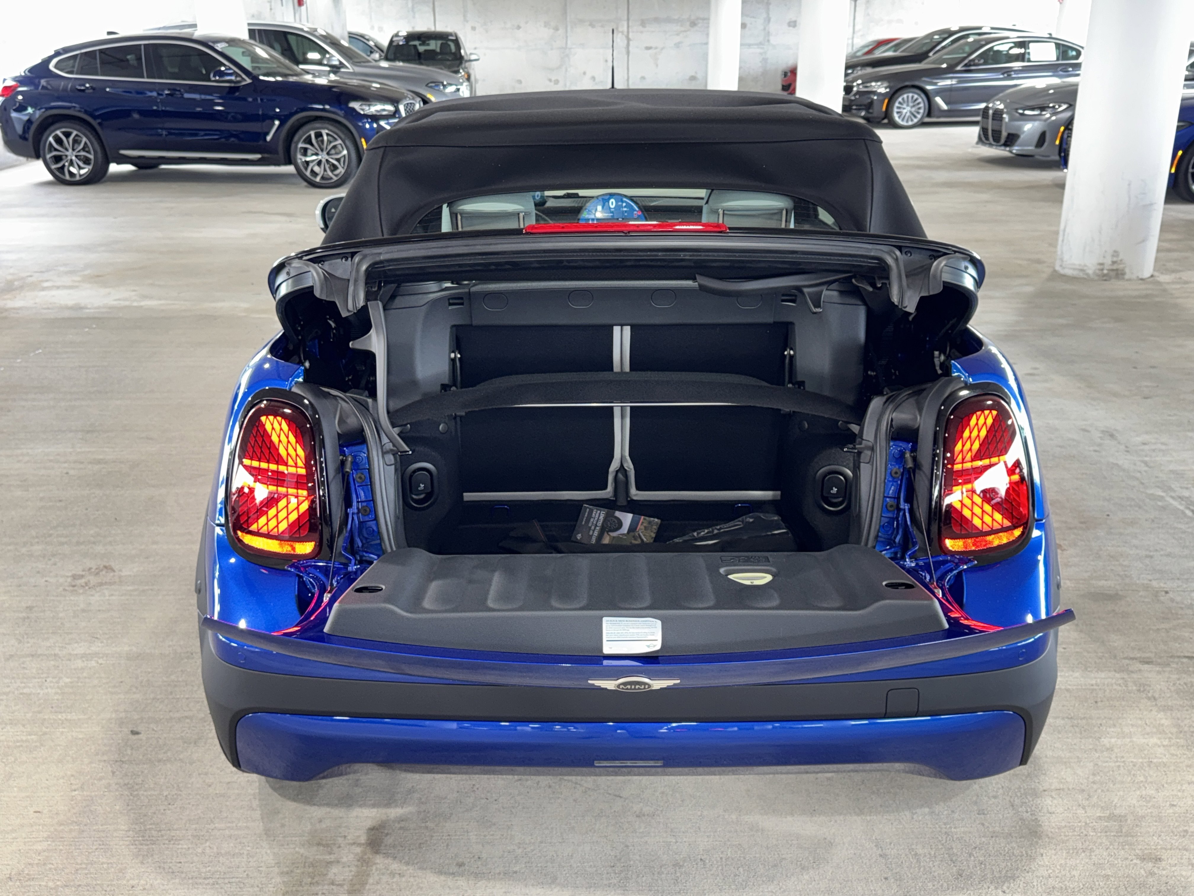 2026 MINI Convertible S - Photo 11
