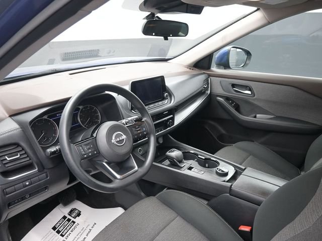 Used 2023 Blue Nissan SV image 18